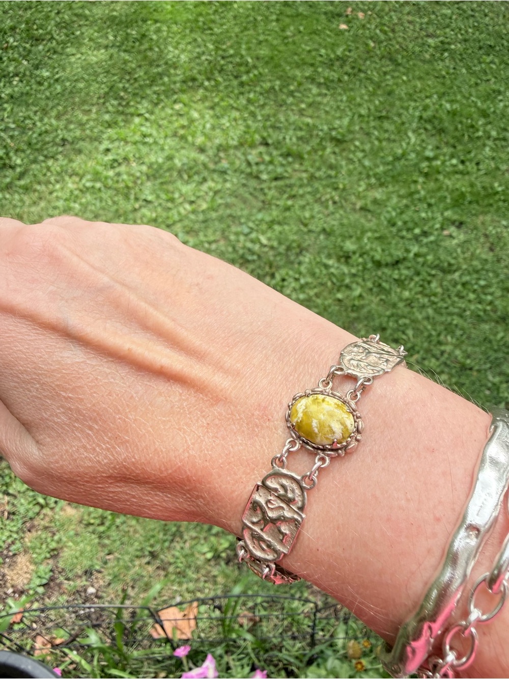 Vintage Scottish Hallmark bracelet in sterling silver